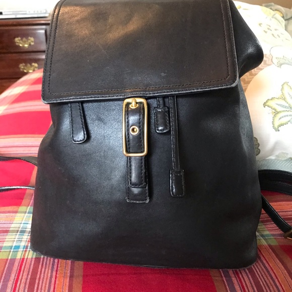 Coach Handbags - Vintage Coach leather backpack